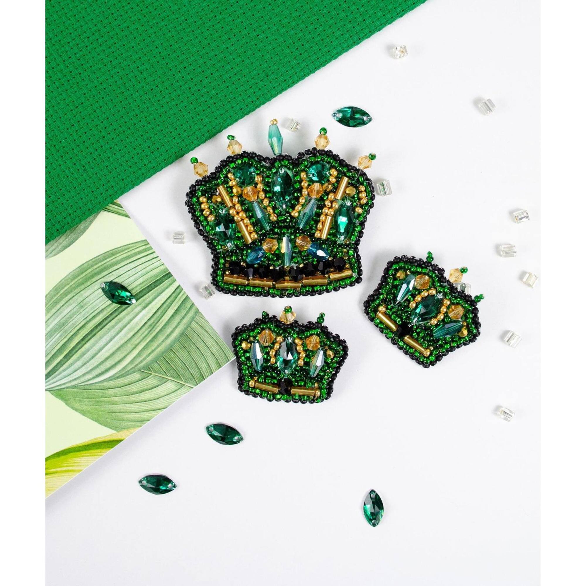 Abris Art Symbol of the Monarch Bead Embroidery Decoration Kit